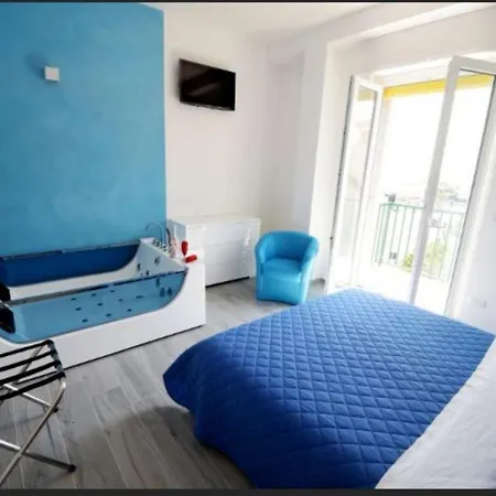 Il Cielo Sul Mare 4*